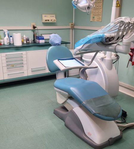 Impianti dentali a Roma Monte Sacro Talenti